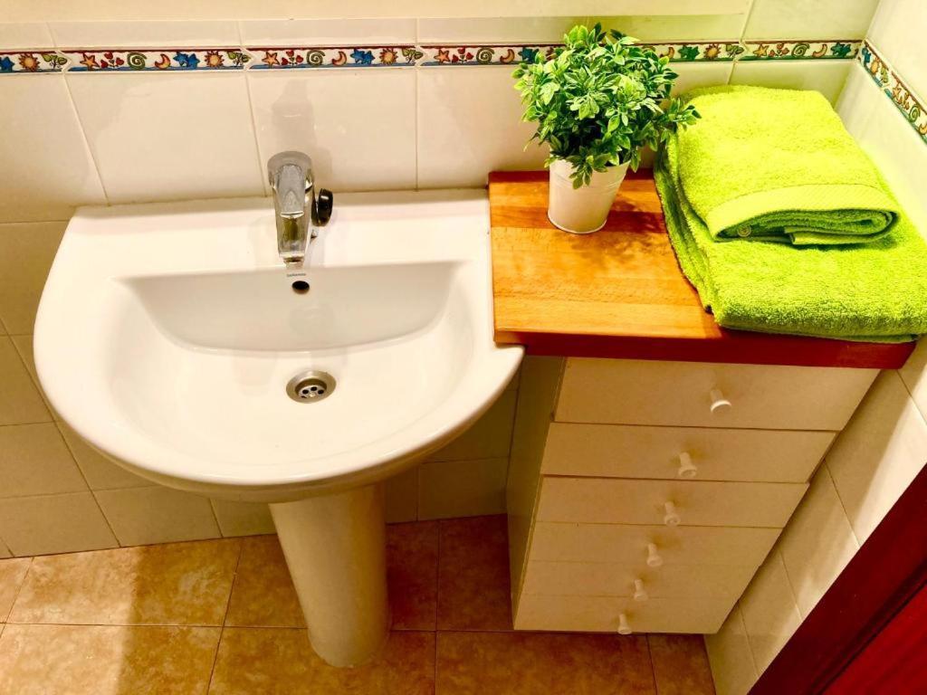 Apartamento Orient En Palamos Tercera Linea De Mar 外观 照片